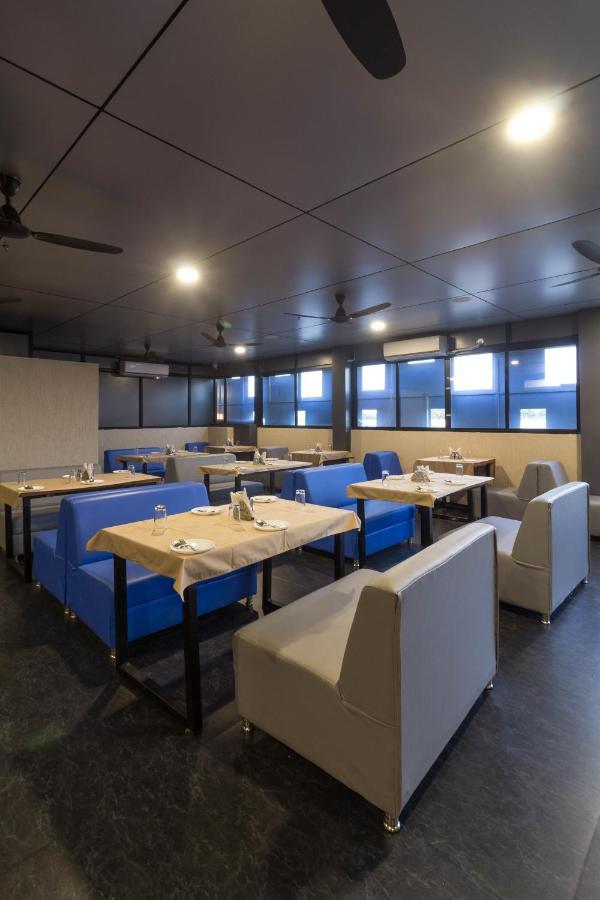 Hotel Green City Gandhinagar Ngoại thất bức ảnh